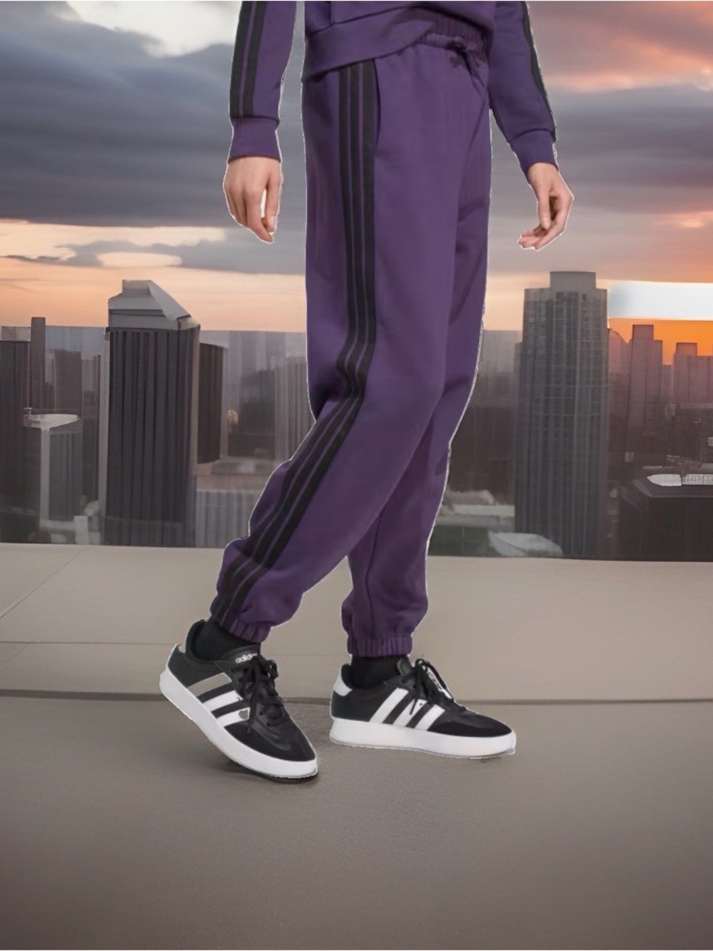 Adidas Essentials Men’s Size Small Fleece Loose Fit Pants. Plum/ Black. NWT